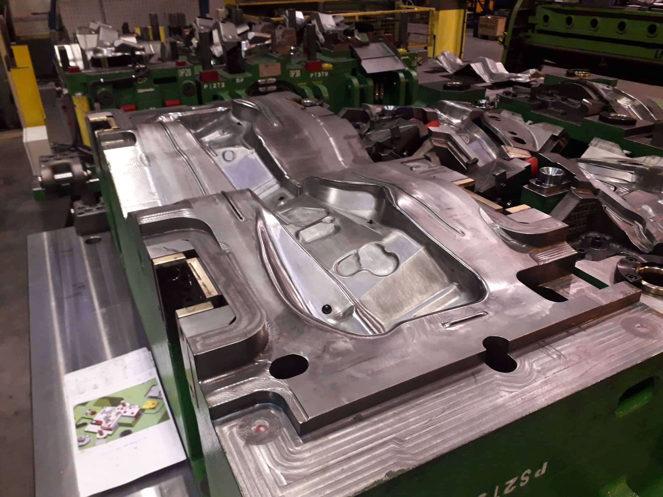 Outillage transfert d'emboutissage VFE